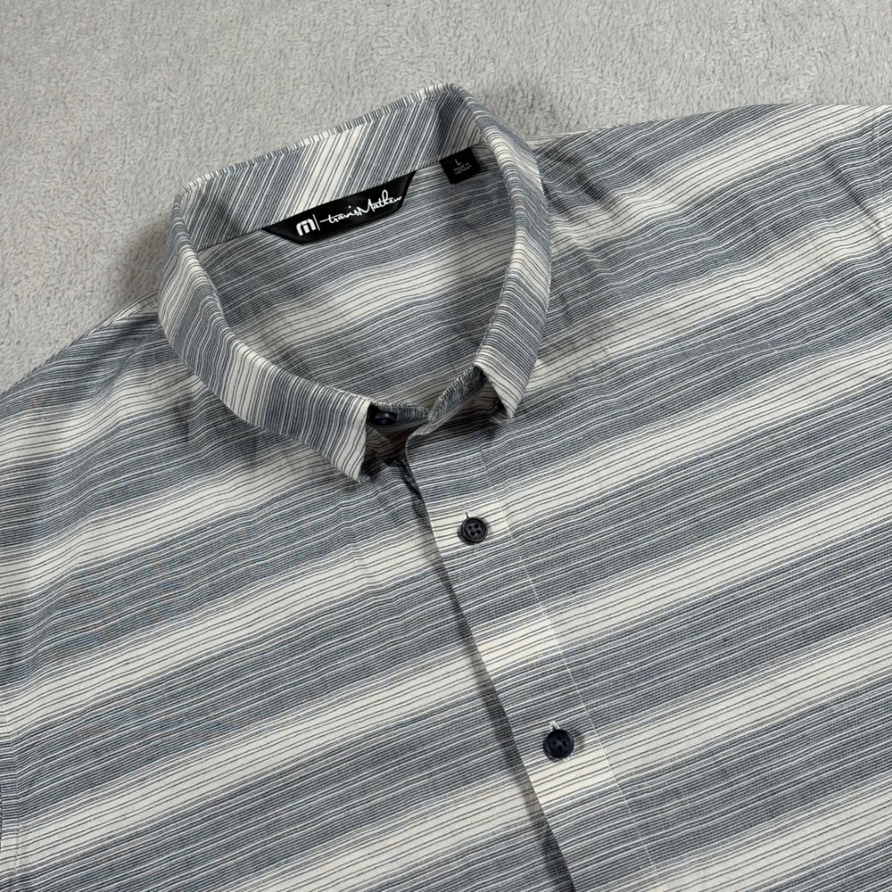 TravisMathew Mens Large Gray White Striped Short Sleeve Button Down Shirt